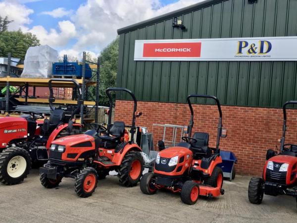 P and D extend their Compact Tractor range