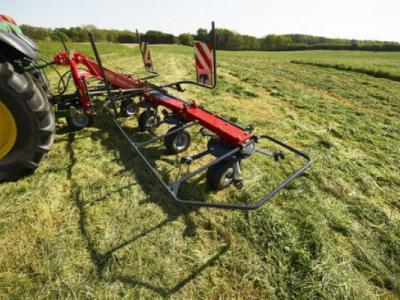 Vicon Fanex 524 Tedder