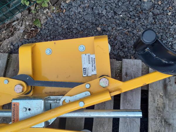 Arrowquip Head Scoop