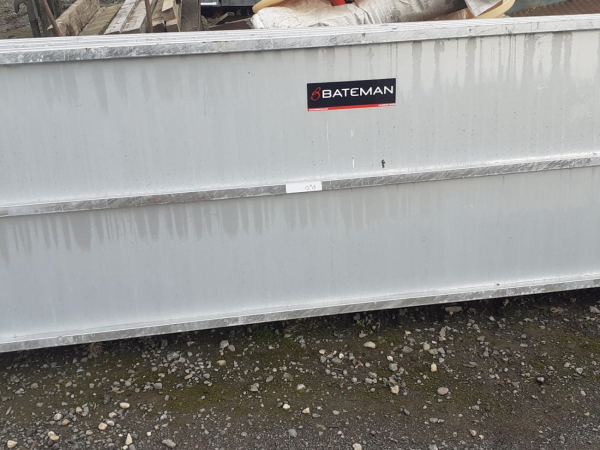Bateman 8ft Sheeted Hurdles