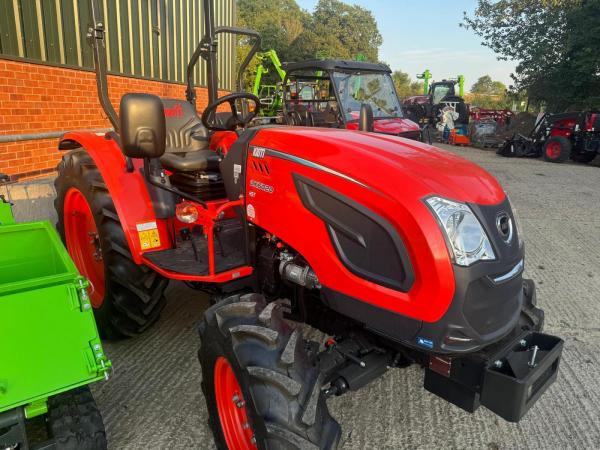 Kioti DK6020HST
