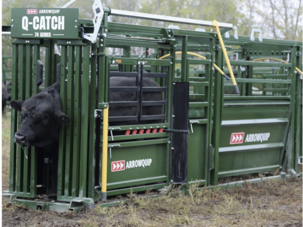 Arrowquip 7408 Mobile Manual Squeeze Crush